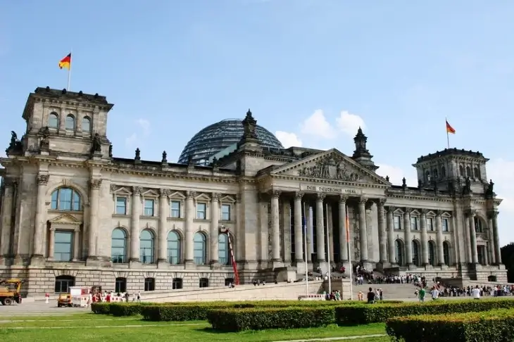 독일-베를린-궁전-전경