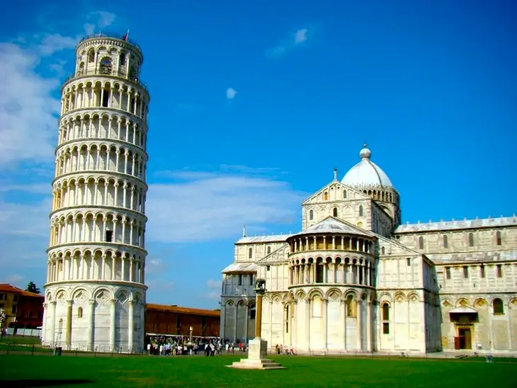 이탈리아-피사-피사의-사탑-전경